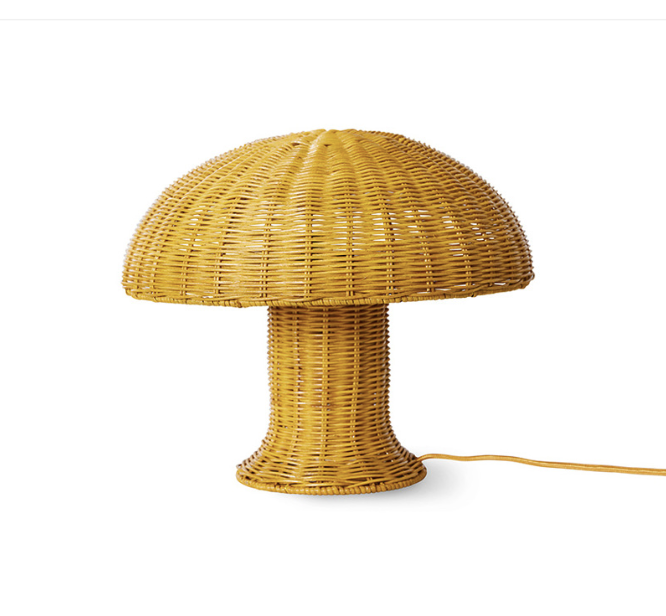 RATTAN TABLE LAMP