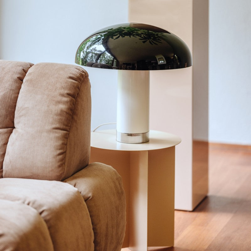 LOUNGE TABLE LAMP