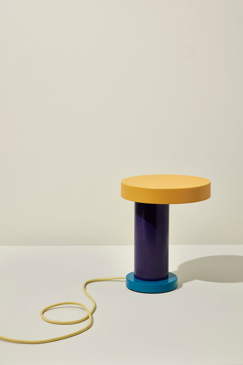 BORDSLAMPA "MAGIC TABLE LAMP PURPLE/ YELLOW"