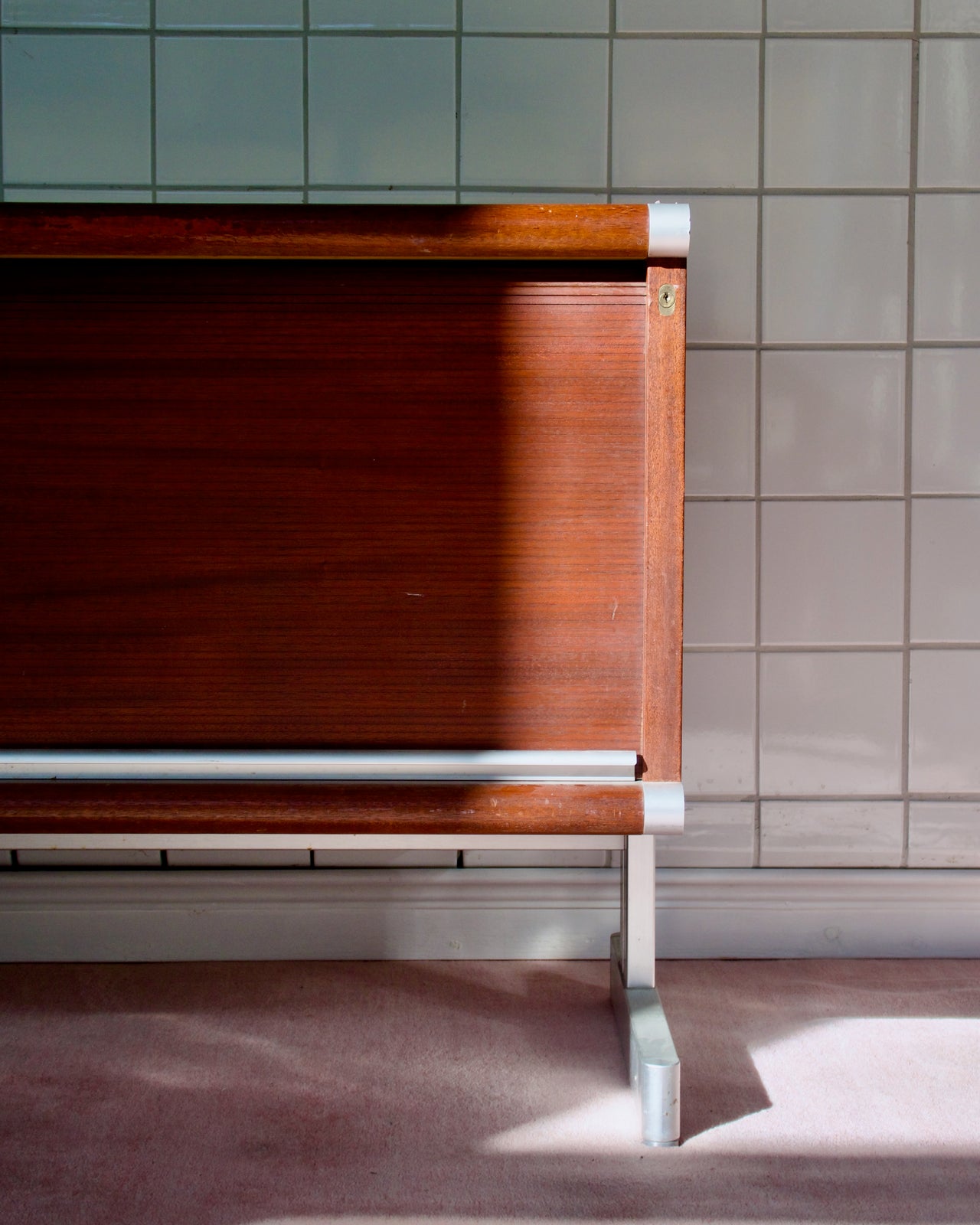 SIDEBOARD 1970-TAL