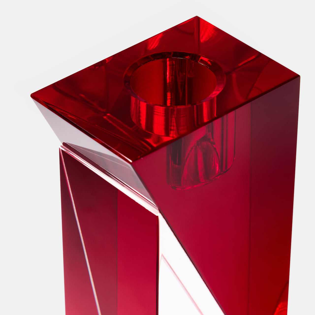 LJUSSTAKE "EDGY CANDLE HOLDER RUBY/CLEAR"